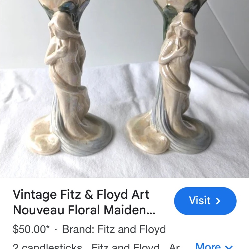 Set a four Elegant Cream and Green Art Nouveau Chalice - Picture 2 of 4